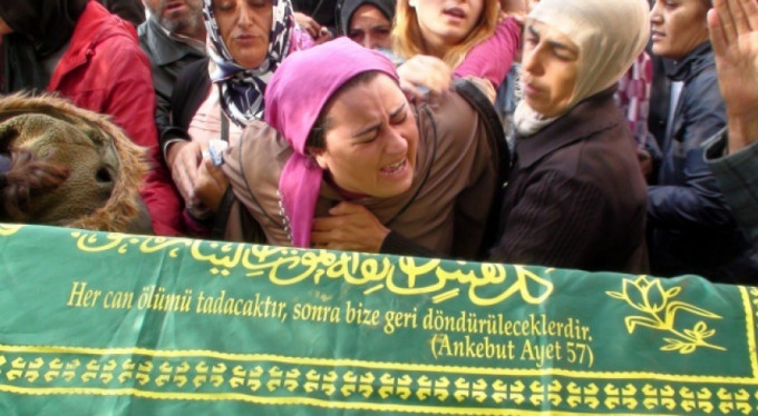 Helin'in cenazesinde olay çıktı!