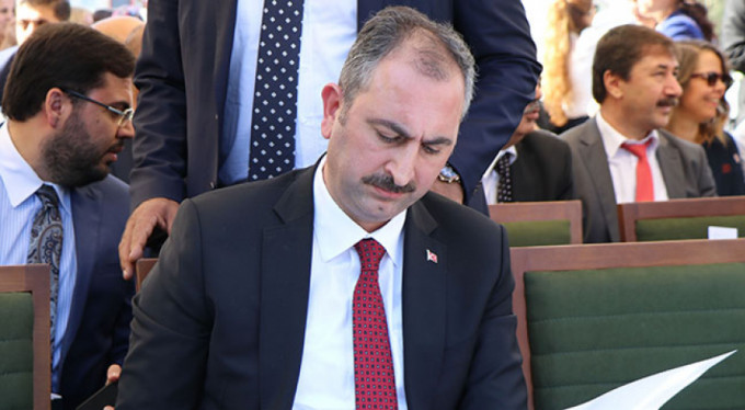 Bakan'dan flaş Metin Topuz açıklaması