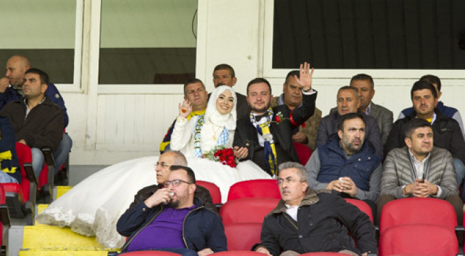 Önce maç sonra düğün