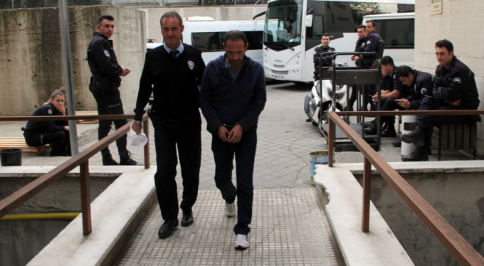 Bursa'da karısını bıçaklayan cani için flaş karar!