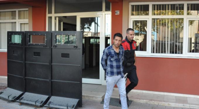 Bursa'da hırsız, polisin ayağına geldi!