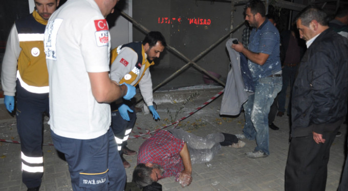 Bursa'da feci kaza! Boya yaparken 3. kattan...