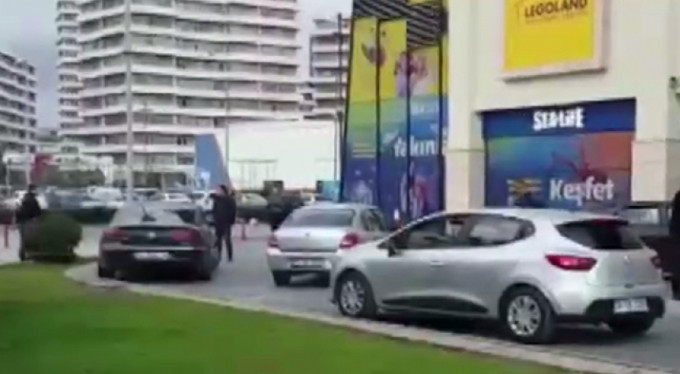 İstanbul'da şüpheli araç paniği