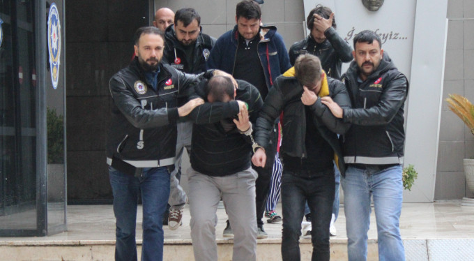 Bursa polisi zehir tacirlerine göz açtırmıyor