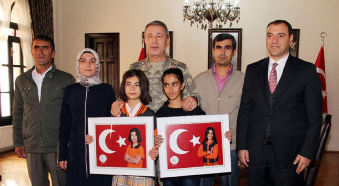 Herkesi duygulandıran çocuklar ödüllendirildi