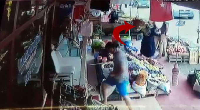 Bursa'da elma armutlu kavga...