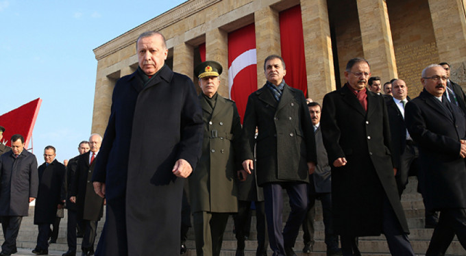 Devletin zirvesi Anıtkabir'de