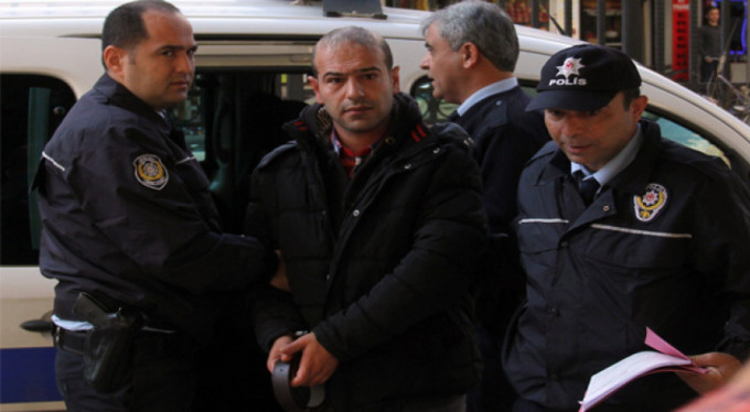 Kemerli işkenceciden skandal görüntü