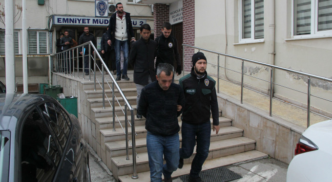 Bursa'da uyuşturucu tacirlerine büyük darbe