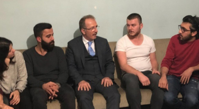 Rektöre Twitter'dan yazdı! Sonrasında...