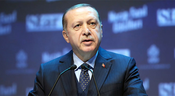 Erdoğan: Teslim olmazlarsa orayı başlarına yıkacağız!