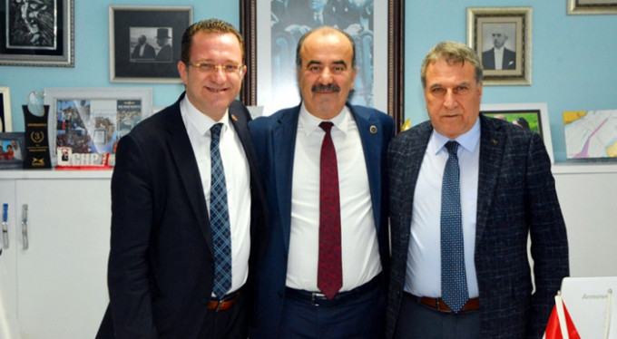 Mudanya Belediyesi'nde başkan yardımcılarının görevine son verildi