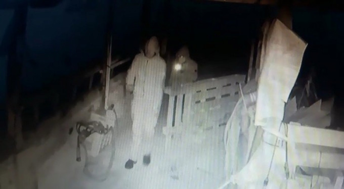 Bursa'da hırsızlar kameraya böyle yakalandı