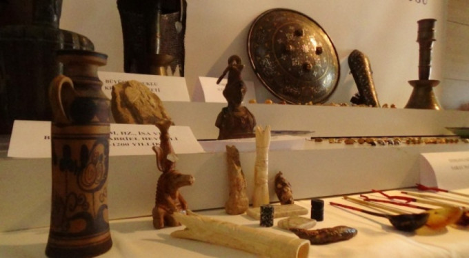 Teröristlerin yağmaladığı tarihi eserler ele geçirildi!