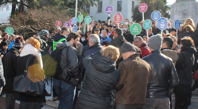Bursalılardan maskeli termik santral eylemi!