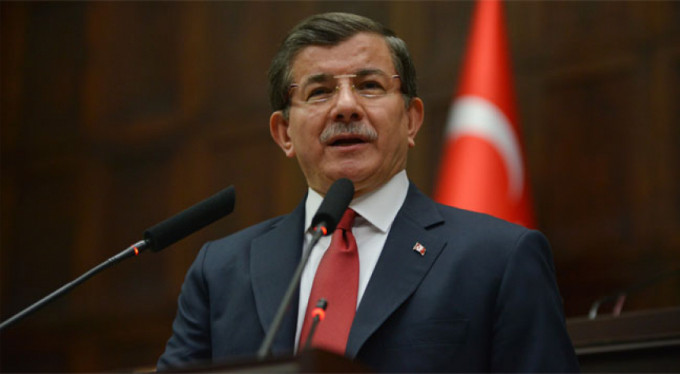 Ahmet Davutoğlu'ndan flaş açıklama!