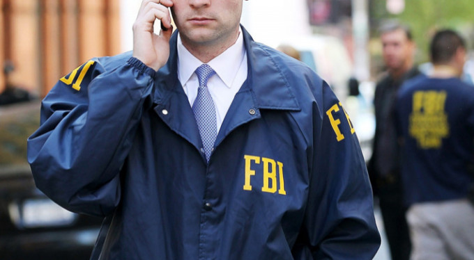 FBI'da şok gelişme!