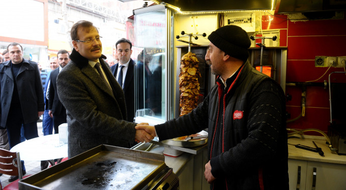 Başbakan Yardımcısı Çavuşoğlu'nun Bursa'da esnaf ziyareti
