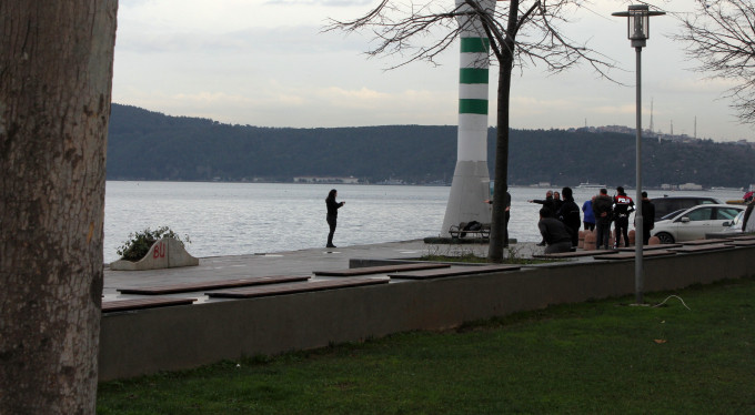 Kendi canına kıyıyordu... Genç kız son anda kurtarıldı!