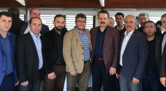 Faruk Çelik: "Küs olma zamanı değil..."