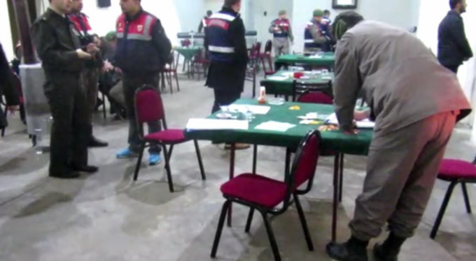 Bursa'da kumar alarmı!