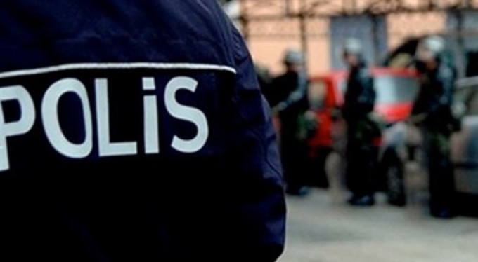 Polis memuruna palalı saldırı!