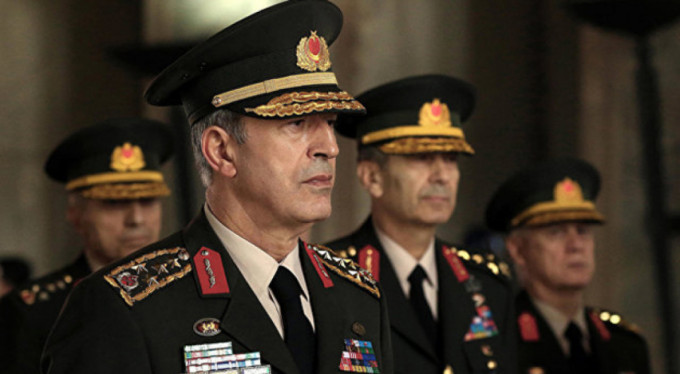 Genelkurmay Başkanı Akar sınır birliklerini denetledi