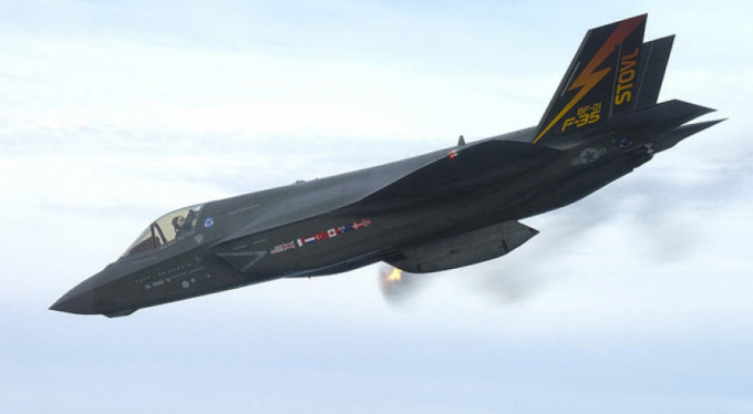 F-35'ler geliyor!