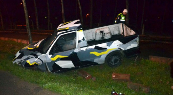 Hem alkollü hem de ehliyetsiz!