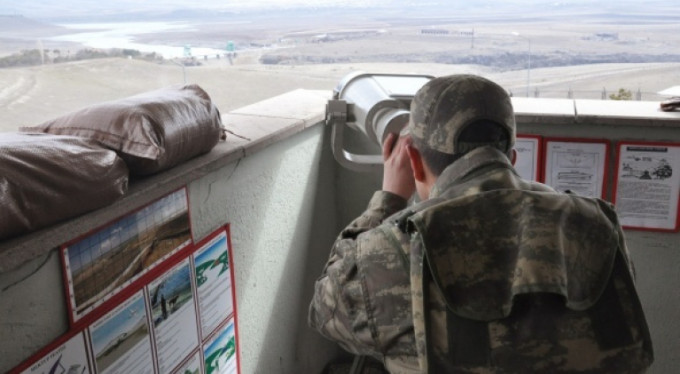 Mehmetçik -15 derece soğukta nöbette!