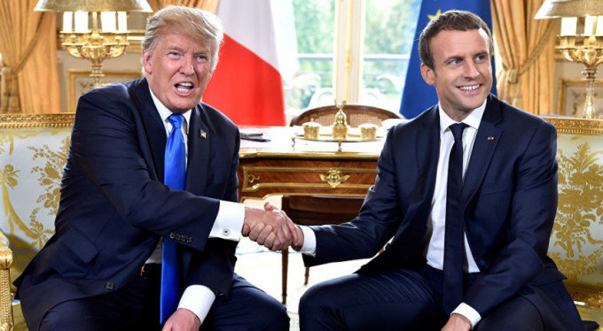 Trump ve Macron Doğu Guta'daki ateşkesi görüştü.