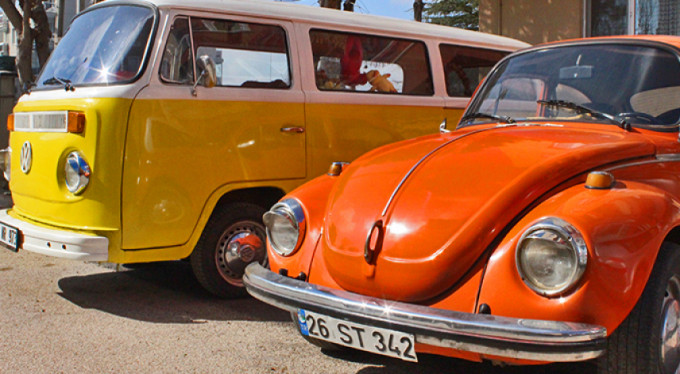 Araçlarına gözü gibi bakıyor