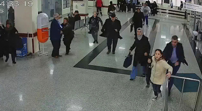 Hastanede panik! Canlı bomba diye...