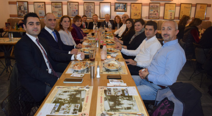 Müziğin hocaları İskender'de buluştu