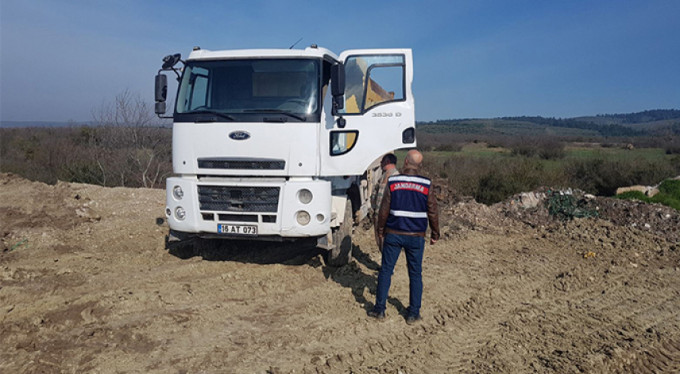 Bursa'da suçüstü yakalandı! Boş araziye...