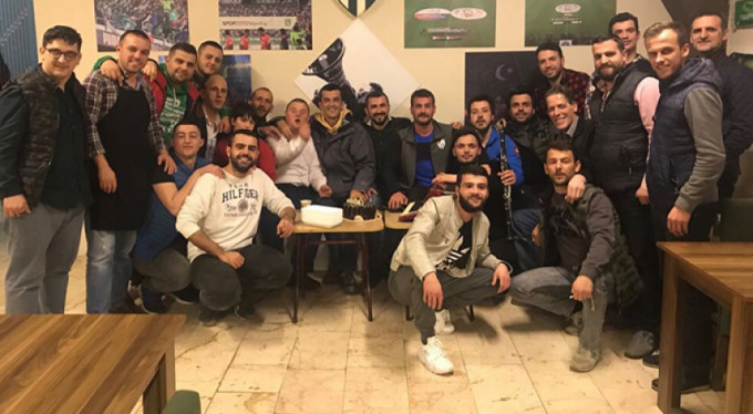 Bursa sizinle gurur duyuyor! Turan Dursun'a unutulmayacak gece yaşattılar