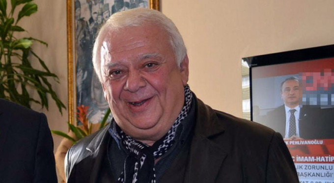 Ünlü oyuncu hayatını kaybetti!