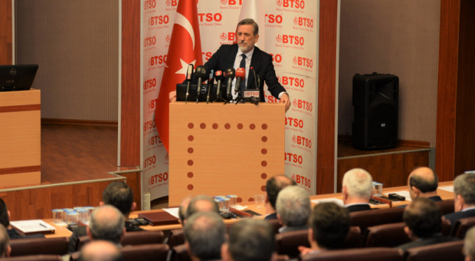 Burkay: "Türkiye'nin hedeflerine liderlik eden bir Bursa inşa ediyoruz"