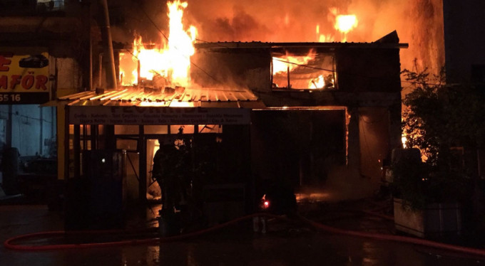 Bursa'da yangın! İş yeri sahibi haberi alınca...