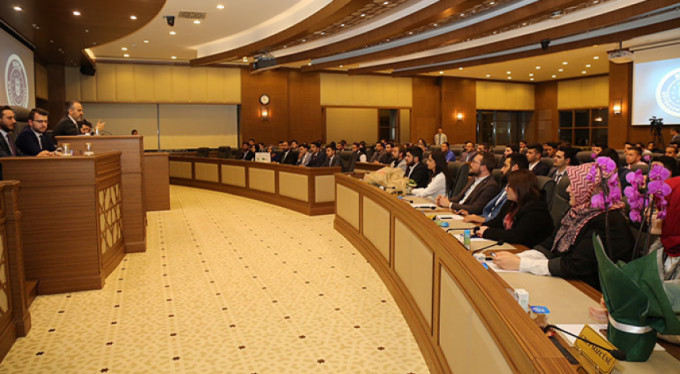 Aktaş, 'AK' gençlerle buluştu