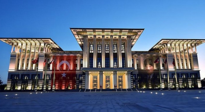 Devlette CEO dönemi başlıyor