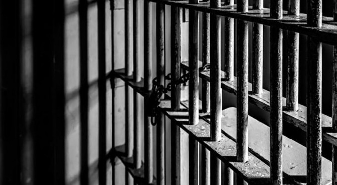 Mahkum hastaneden böyle kaçtı