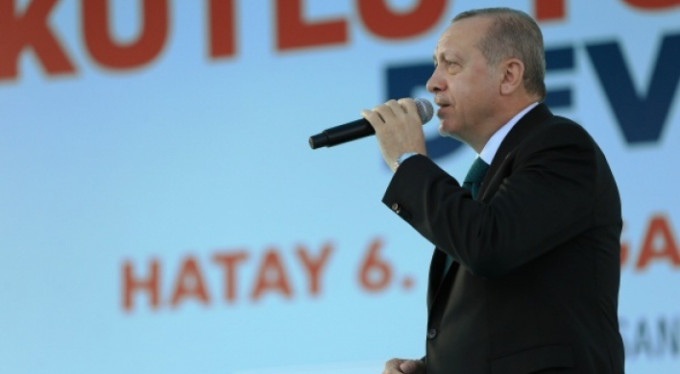 Erdoğan: Arkamdan iş çeviriyorlar