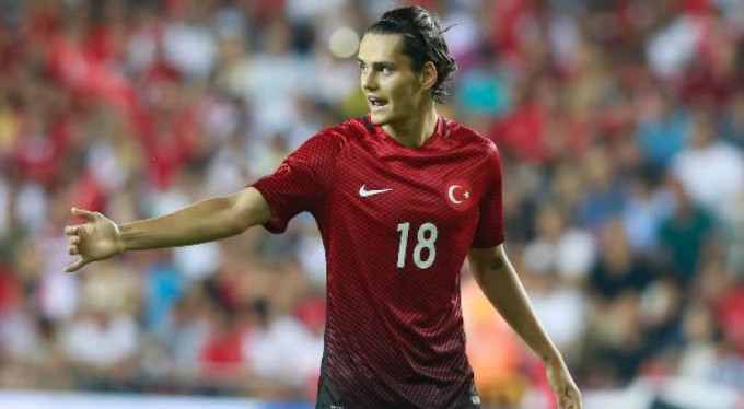 Enes Ünal yine gururlandırdı