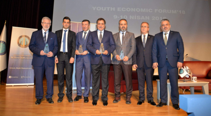 YouthEconomic Forum-2018 Uludağ Üniversitesi'nde başladı