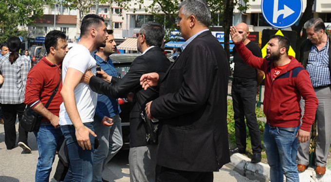 Bursa'da öğretmenler ayaklandı!