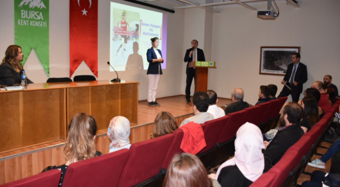 Bursa'da engelli memur adaylarına moral