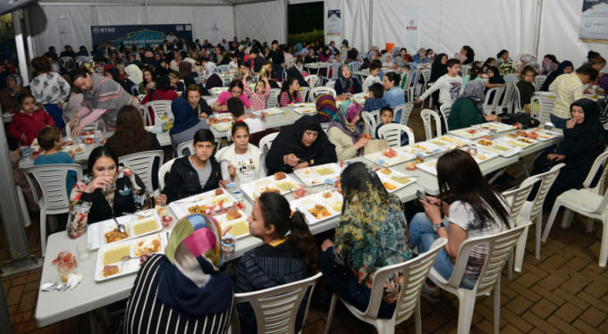 Bursa'da anlamlı iftar