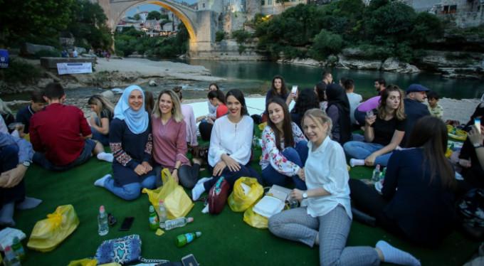 Büyükşehir'den Bosna'da iftar