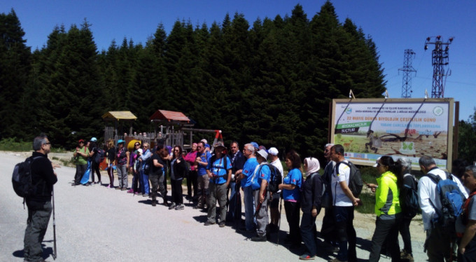 Bursa'da çevre için doğa yürüyüşü